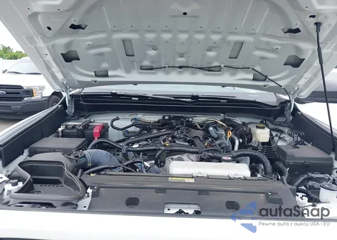 2024 Toyota Tacoma Sr 2Wd z USA, uszkodzony, nr VIN 3TYKD5HNXRT010351